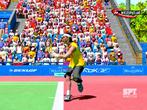 Spieler wie Rafael Nadal sind im Unterschied zum Publikum detailliert dargestellt.