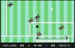Microprose Soccer, C64, 1988. Ein absoluter Klassiker. Die völlig unrealistischen Bananenflanken sind zum Kult geworden. Das erste Fußballspiel aus der Vogelperspektive zeigte bereits erste Ansätze von Kombinationsspiel und avancierte zum Verkaufsschlager. Microprose Soccer, C64, 1988. Ein absoluter Klassiker. Die völlig unrealistischen Bananenflanken sind zum Kult geworden. Das erste Fußballspiel aus der Vogelperspektive zeigte bereits erste Ansätze von Kombinationsspiel und avancierte zum Verkaufsschlager.