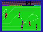 International Soccer auf dem C64 von 1983. Die Athleten sahen zwar schon besser aus, dafür gab es nur eine Schussart, bei der man noch nicht einmal die Stärke beeinflussen konnte. Großer Nachteil: Die Tore fielen fast immer nach dem selben Muster. International Soccer auf dem C64 von 1983. Die Athleten sahen zwar schon besser aus, dafür gab es nur eine Schussart, bei der man noch nicht einmal die Stärke beeinflussen konnte. Großer Nachteil: Die Tore fielen fast immer nach dem selben Muster.