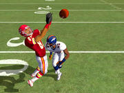 Detailliert: Der Wide Receiver der Chiefs springt rechtzeitig hoch und holt ein neues First Down - die Liebe zum Detail ist allen Modellen anzumerken.