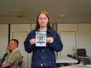 Wird die bis dato unbescholtene Janine -illegalerweise im Besitz von UT 2003 -  jetzt verroht?