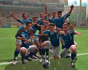 Die Spieler von Schalke 04 feiern den Gewinn des DFB-Pokals gegen den FC Bayern.