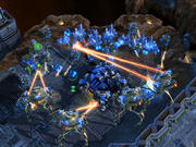 Auch Starcraft 2 beinhaltet wieder viele einheitenspezifische Aktionen.
