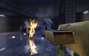Deus Ex - The Nameless Mod: Mit dem Raketenwerfer haben Sie bessere Chancen.