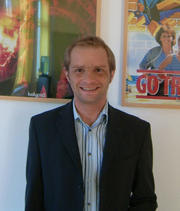 Simon Hellwig << Enormes Umsatz- und Wachstumspotenzial >>