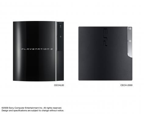 Hier seht ihr ein Bild der bekannten PS3 Slim im Vergleich mit der 'ausgewachsenen' Playstation 3-Konsole.