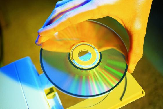 Filesharing: Eine Kanzlei versteigert Berichten zufolge Forderungen im Wert von 90 Millionen Euro.