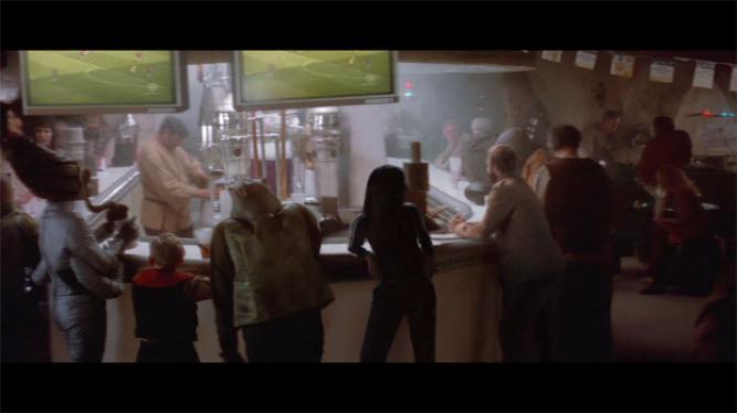adidias-Webefilm zeigt David Beckham, Snoop Dogg und Franz Beckenbauer in der Mos-Eisley-Cantina.