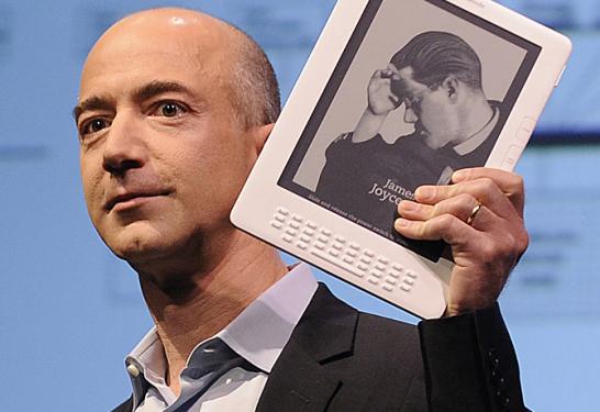 Bekommt der Kindle demnächst einen ausgewachsenen Tablet-Bruder zur Seite gestellt? Aktuell kursierende Gerüchte behaupten das zumindest. 