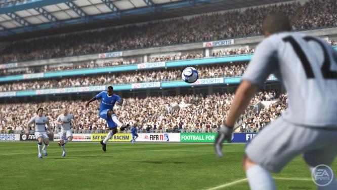 FIFA 11 oder PES 2011? Welches Fußballspiel erobert die Gunst der Community?