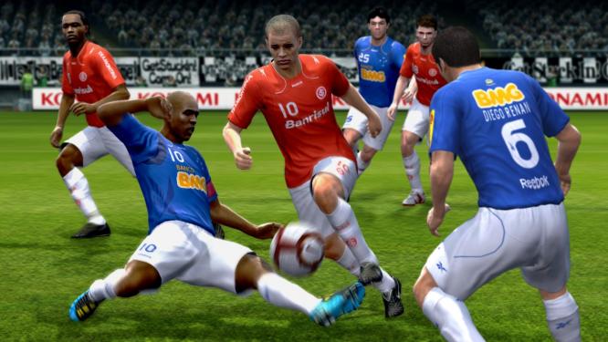 Pro Evolution Soccer 2011: Das aktuelle PES gibt es ab 17.00 Uhr im Amazon-Blitzangebot zum Sparpreis.