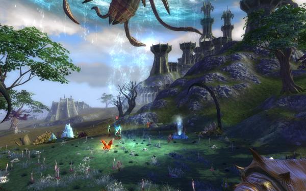 Nach William Cook vom Entwickler Trion Worlds könne bei traditionellen RPG-Mechaniken schnell Langeweile entstehen. Anders im MMO Rift, das dem Spieler von vornherein mehr Freiheiten lässt. Hier Screenshots aus Rift. (5)