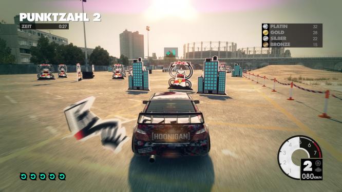 Die gezeigten Screenshots stammen alle von Dirt 3. Den Gymkhana-Modus wird es aber auch in Dirt Showdown geben, welches im Mai 2012 erscheinen wird.