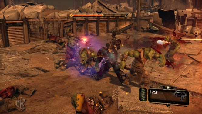Warhammer 40K: Space Marine im Test: Das Actionspiel von Relic Entertainment gibt Euch verschiedene Waffen aus dem Warhammer-Universum zur Auswahl, um Euch in der Rolle eines Space Marines den angreifenden Horden zu erwehren.