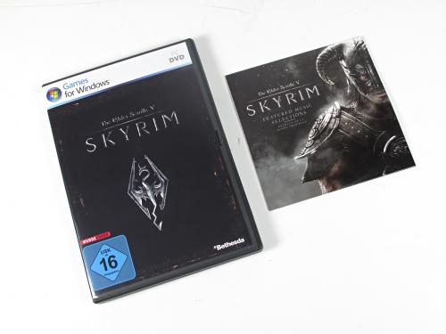 TES5-Skyrim-Day-One-01.jpg