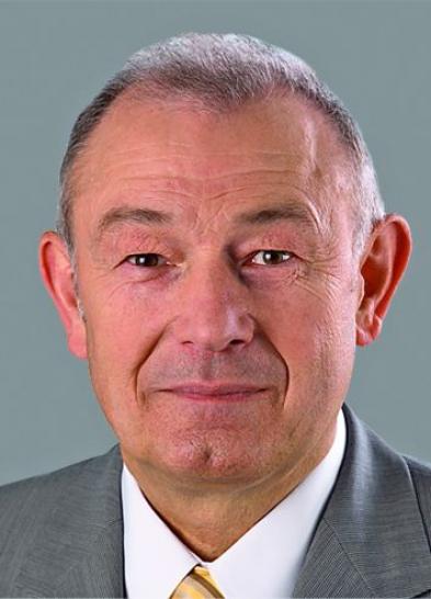 [06/03/07] Günther Beckstein tritt zurück