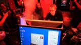 AMD Bulldozer FX mit 8.429 MHz: Video zeigt denkwürdigen Overclocking-Weltrekord