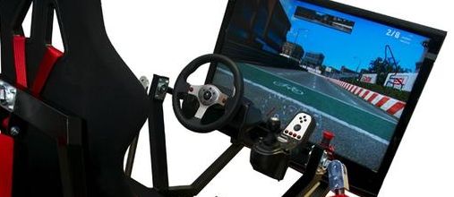 Für Simulations-Fans: Hydraulischer Rennspiel-Sitz für echtes Formel 1-Feeling
