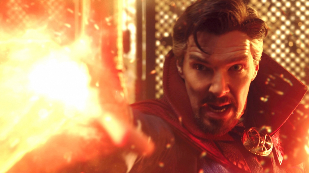 Doctor Strange 2 in der Filmkritik: Avengers trifft Armee der Finsternis? Von wegen!