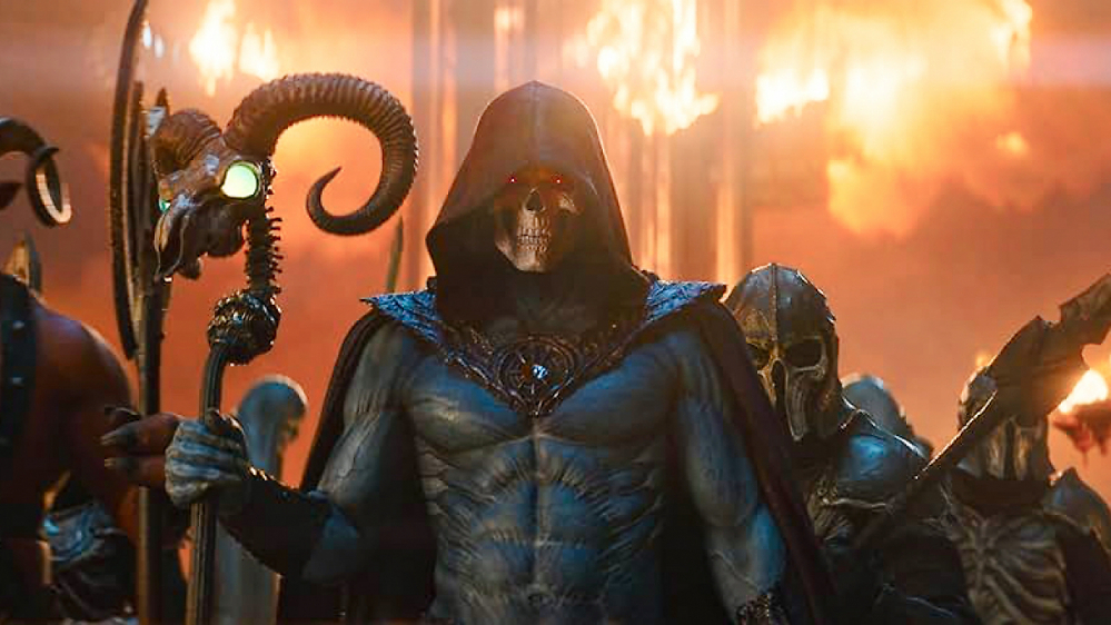 Jetzt wissen wir wie Skeletor bei den Dreharbeiten zu Masters of the Universe wirklich aussah