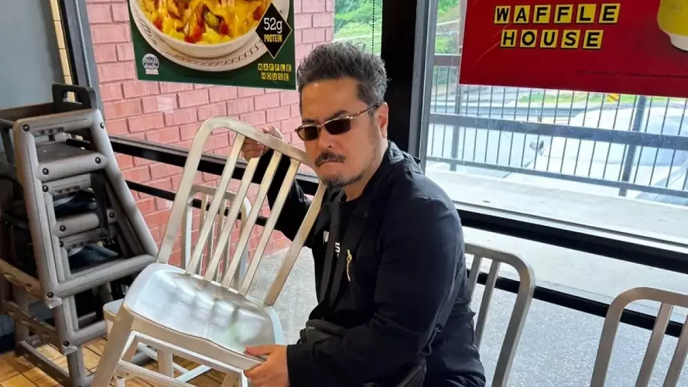 Historischer Meme-Moment: Tekken-Ikone besucht Waffle House