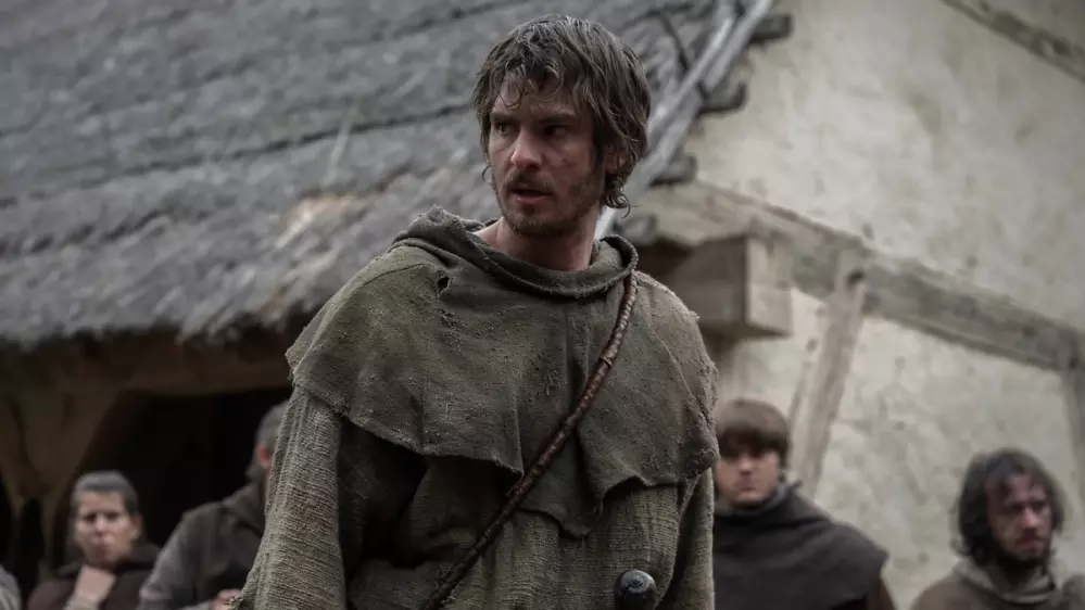 Erster Trailer von The Uprising erinnert an Game of Thrones: Marvel-Star Andrew Garfield hat in Deutschland einen Mittelalterfilm gedreht