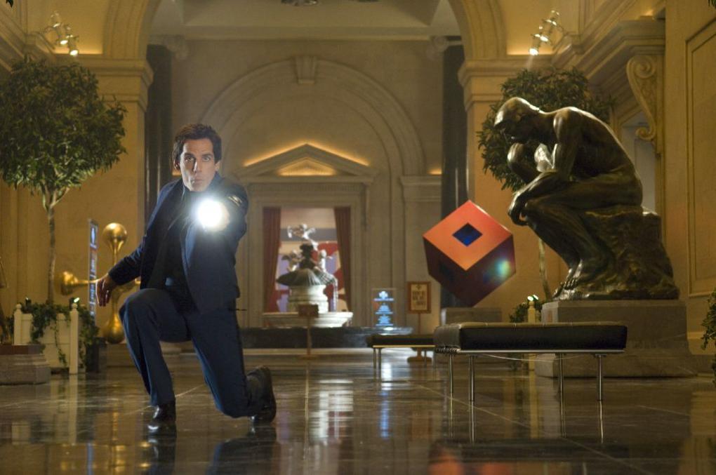 Ex-Wachmann Larry Daley (Ben Stiller) zückt die Taschenlampe schneller als sein eigener Schatten.