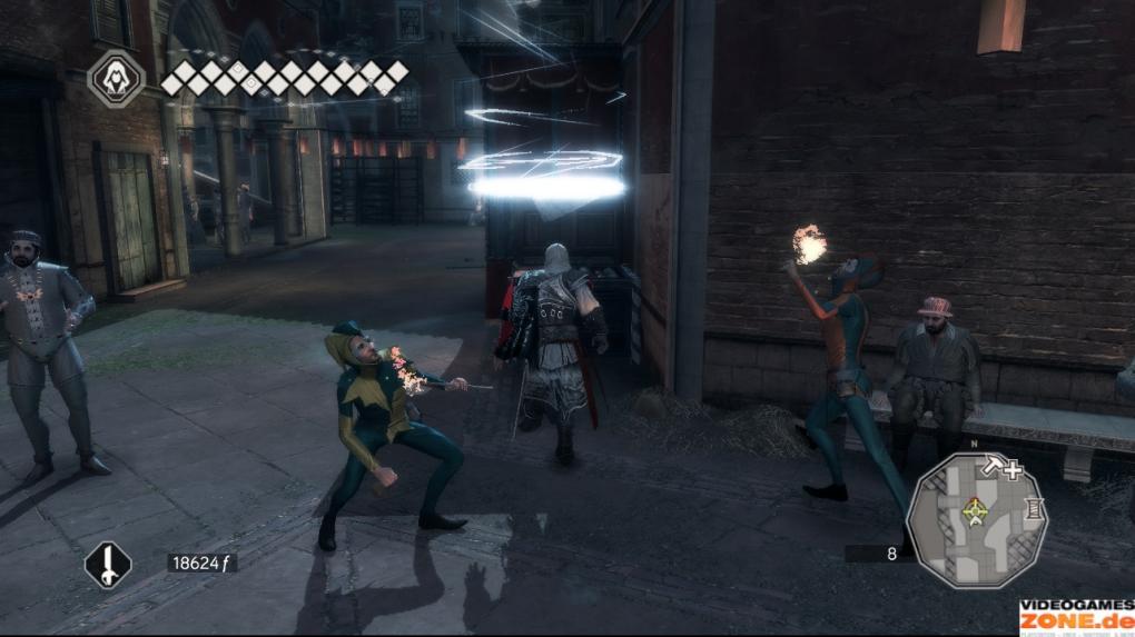 Im Osten fordert ein Mann am Kai Ezio zu einem Wettrennen auf. Ihr müsst die Checkpoints innerhalb des engen Zeitlimits abklappern, um zu gewinnen. Zuerst geht es durch die Straßen in Richtung Nordwesten, bis Ezio zwischen den beiden Narren auf diese Kisten klettert.