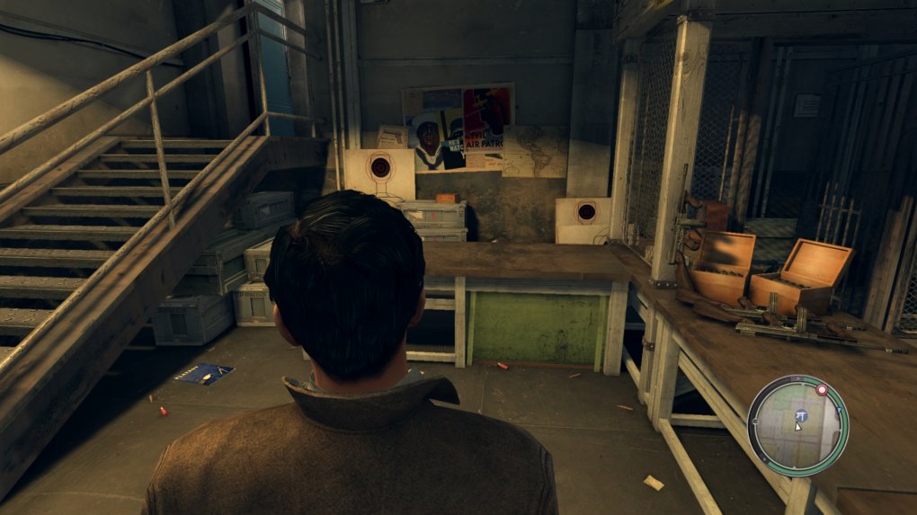 Kapitel 7 - In Gedenken an F. Potenza / Chapter 7 - In Loving Memory... In Harrys Waffenladen: Statten Sie Harry einfach im Verlauf der Mission einen kurzen Besuch ab. Der Playboy liegt in seinem Laden, neben der Treppe.