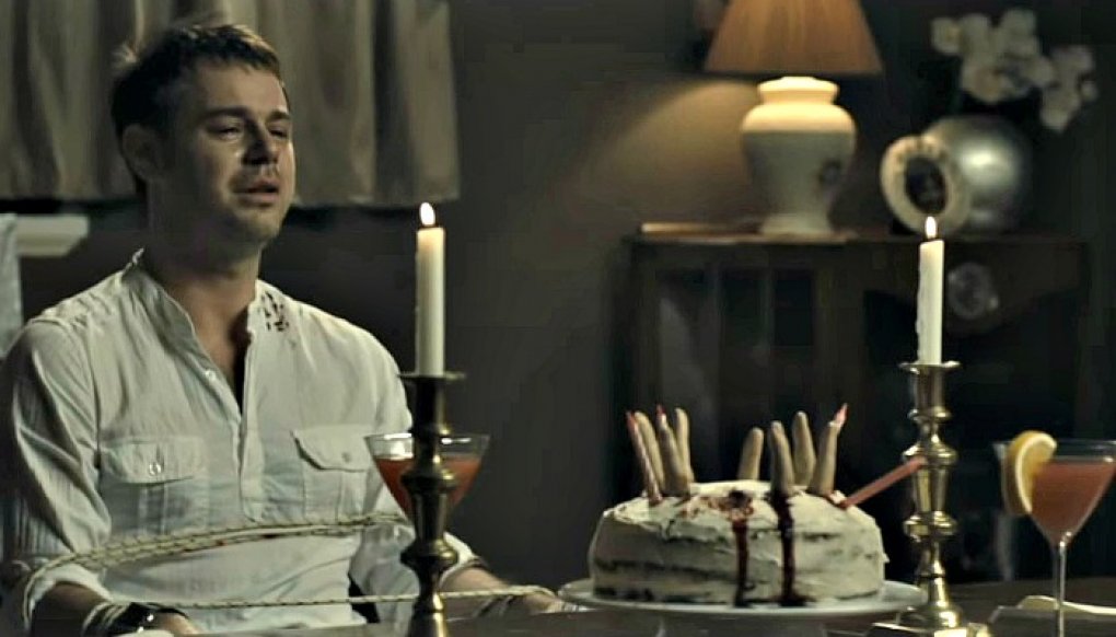 'Doghouse' (2009)