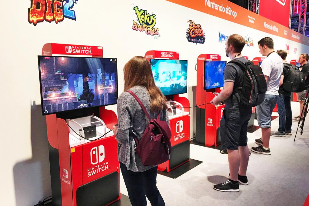 ' Shovel Knight, Snake Pass und SteamWorld Dig 2 sind nur einige Beispiele für Indie-Spiele, die auf der Switch sehr erfolgreich sind. Auch auf Messen wie der E3 und der Gamescom bekommen die Titel kleiner, unabhängiger Entwickler viel Platz eingeräumt. Nintendo bekennt sich ganz klar zu Indie-Spielen auf der Switch.