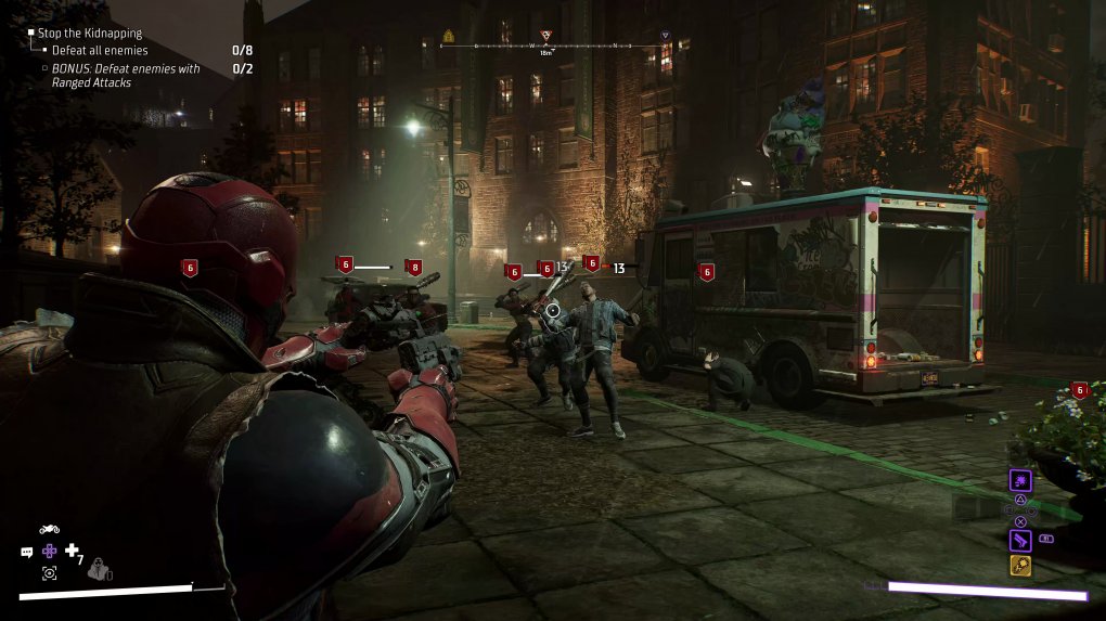 Mit dem schießwütigen Red Hood dürfen wir Feinde auch direkt aufs Korn nehmen.