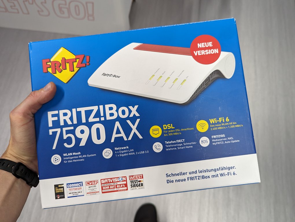 Der AVM-Router FritzBox 7590 mit Wifi 6