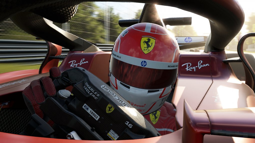 Als Charles Leclerc oder Lewis Hamilton können Sim-Fans mittlerweile auch in Assetto Corsa EVO im F1-Ferrari des Jahres 2025 ihre Runden drehen.
