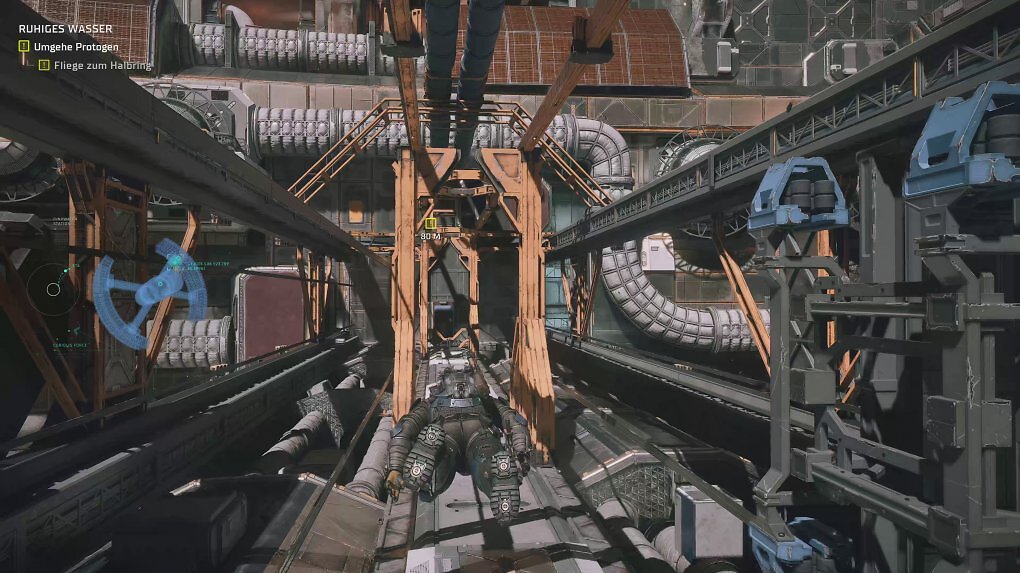 Die Entwickler haben gute Arbeit geleistet, die unwirtliche Umgebung des Vakuums des Alls im Spiel abzubilden. Dazu trägt auch die coole Sequenz bei, in der wir entlang der Station frei durch den Raum schweben.
