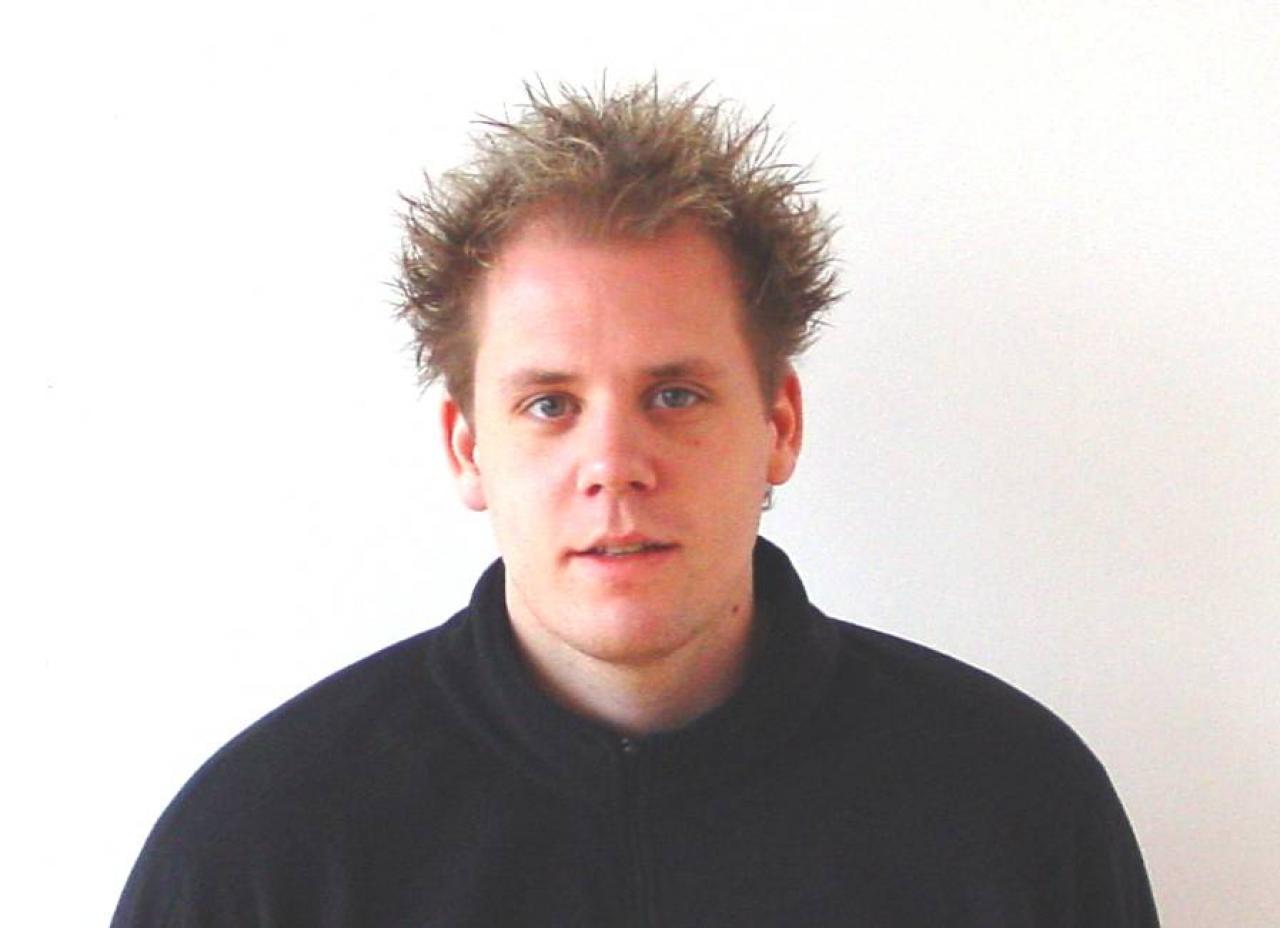[13/04/2002] Nick Wlodyka ist als Produzent für die FIFA-Reihe verantwortlich.