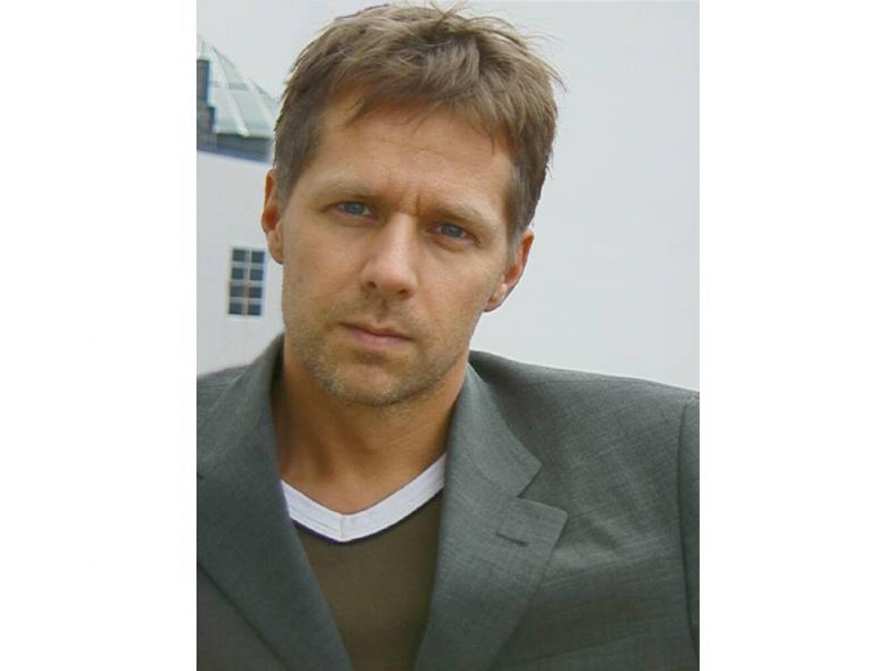 [09/10/2002] Christian Weikert ist PR-Manager bei VCC-Entertainment.