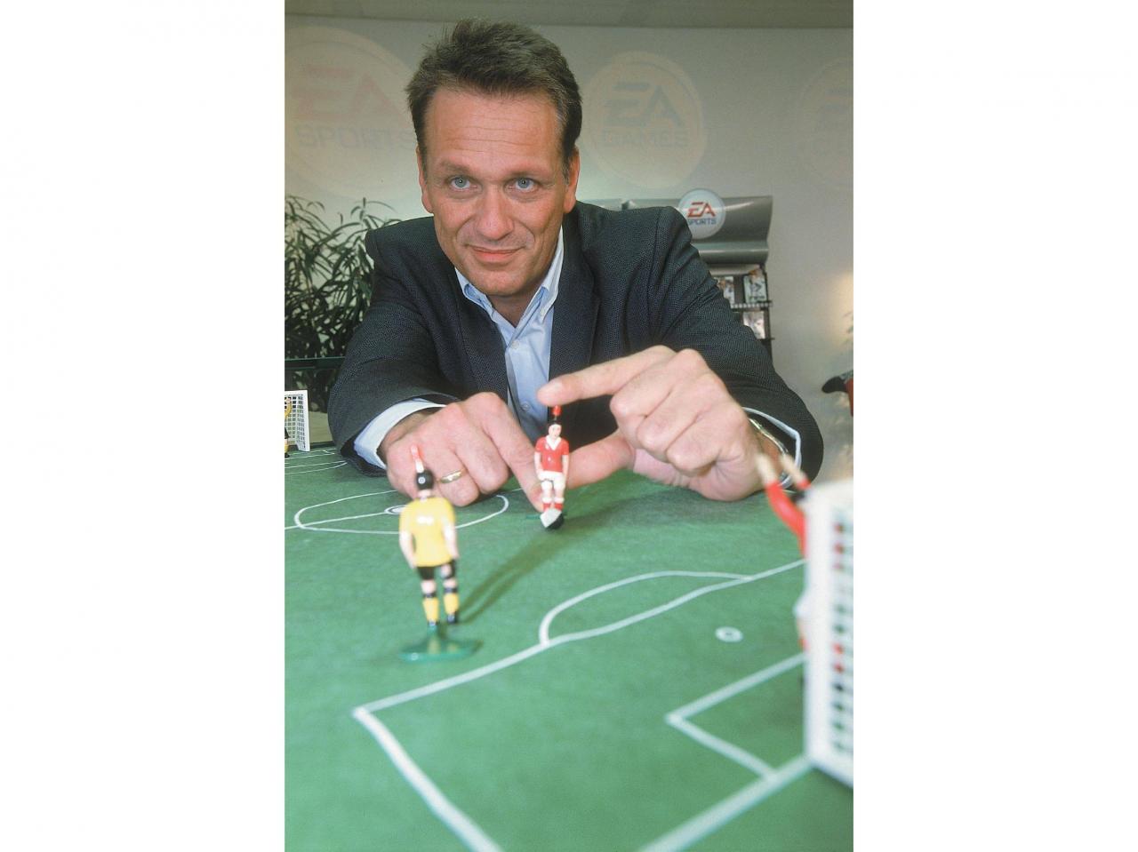 [13/01/2003] Jörg Rohrer (Electronic Arts): 