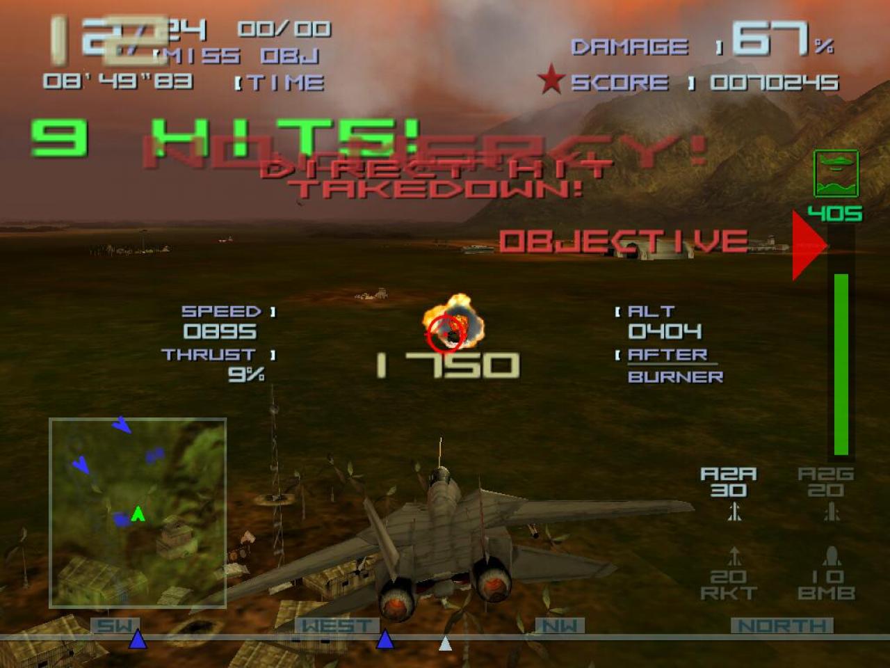 [12/05/2003] Überall explodiert, kracht und blinkt es  übersichtlich ist das nicht gerade.