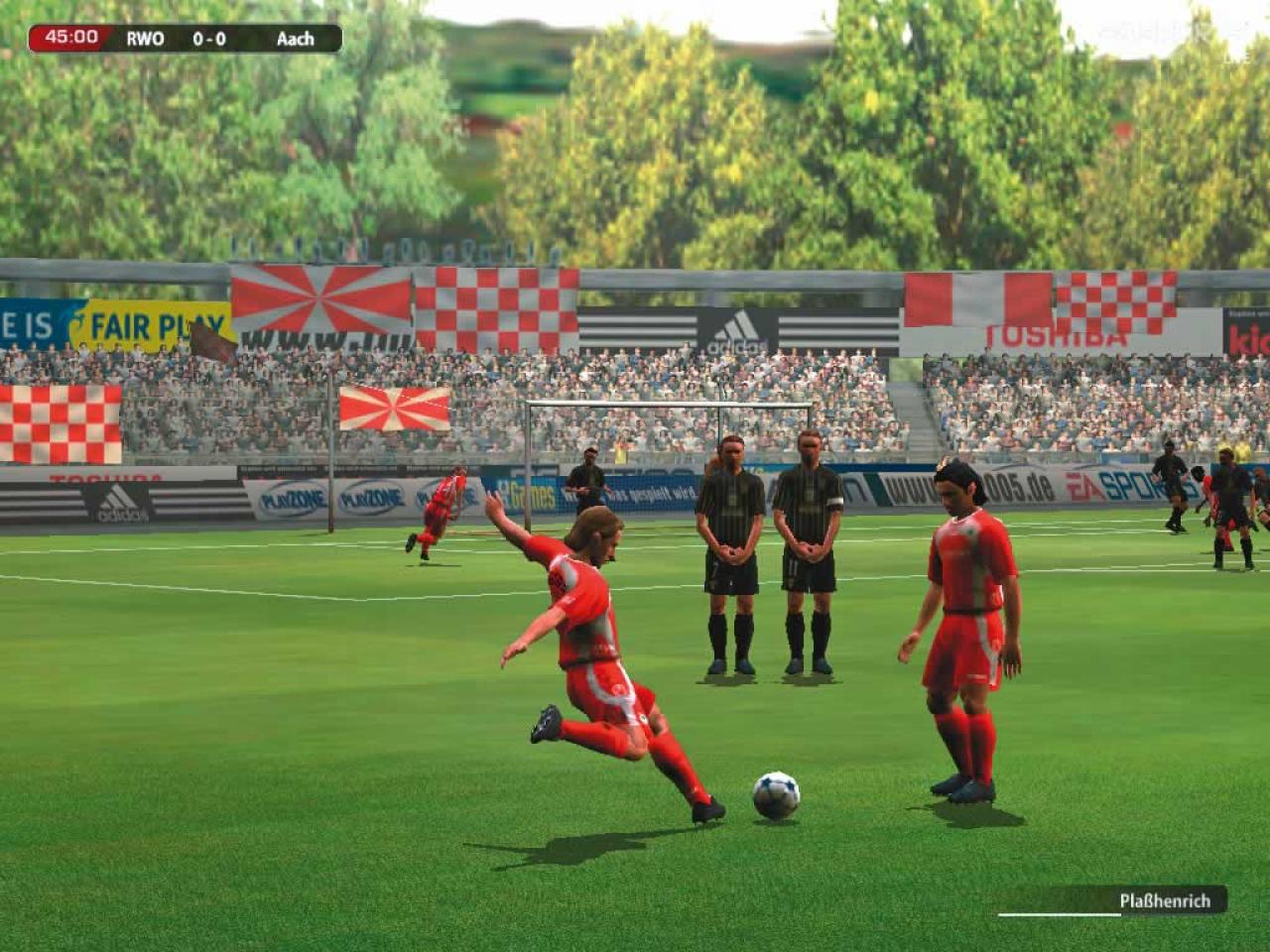 [15/10/2004] FIFA Football 2005 - Kommt EA gegen Konamis PES 2003 an? (5)