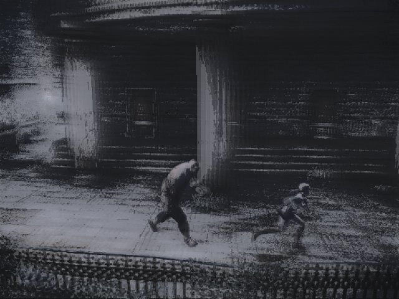 [02/05/2005] Ein wenig tiefere Ziele haben die Verfolger aus Haunting Ground. Nachdem Fiona zu Boden gegangen ist, erscheint nur noch 