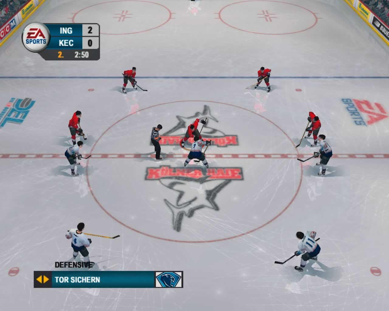 [24/09/2005] Neben der NHL ist auch wieder die Deutsche Eishockey Liga mit sämtlichen Originaldaten vertreten. Die Köln-Arena wurde zudem orginalgetreu nachgebildet.