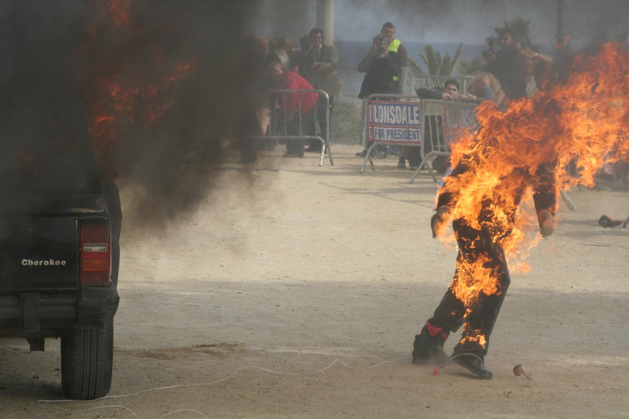 [11/06/2007] Spiele nie mit dem Feuer!