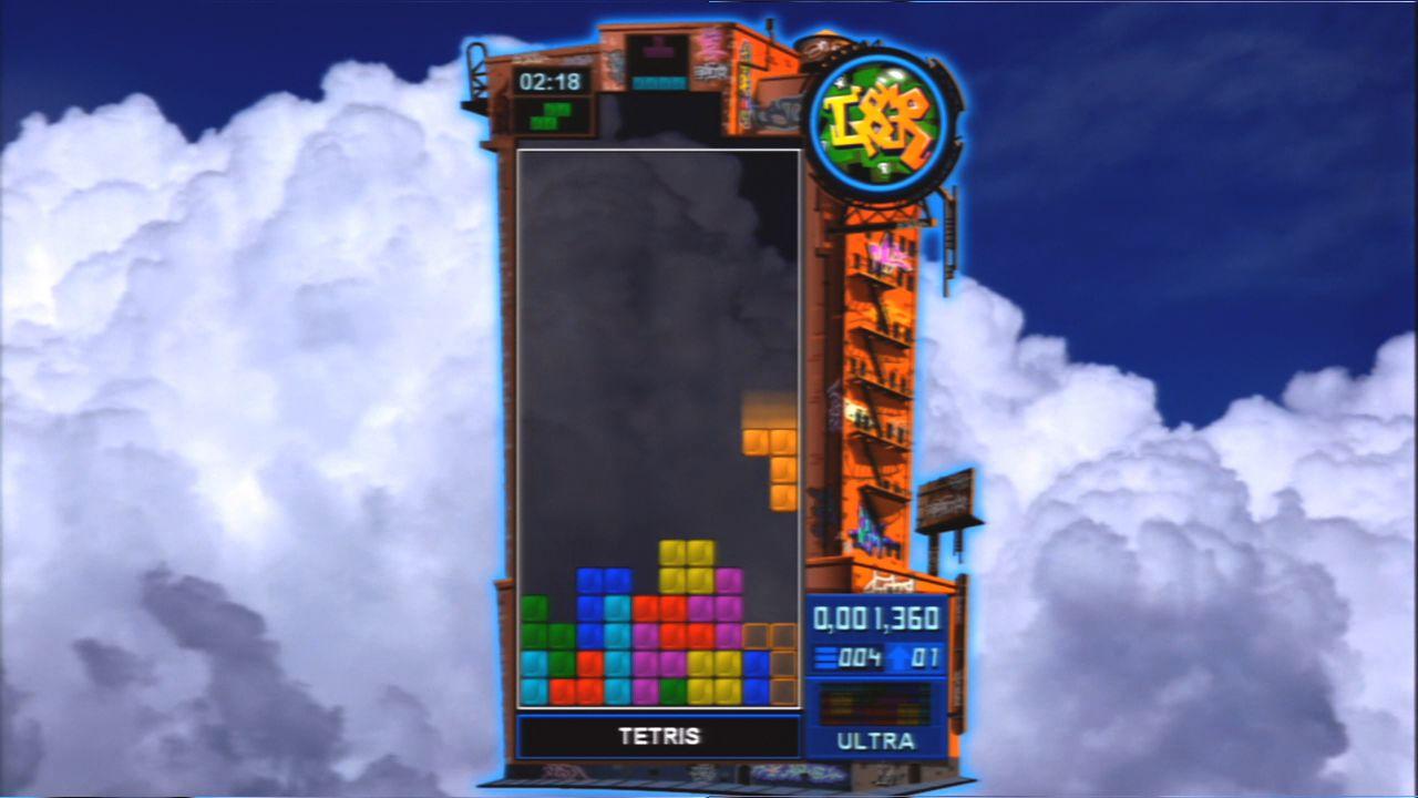 [13/07/2007] Tetris - Starten wir eine neue Runde, gehen wir ganz gelassen an die bunten Bauklötzchen heran. Wenn wir uns jedoch der oberen Grenze nähern, wird Tetris ganz schön nervenaufreibend.