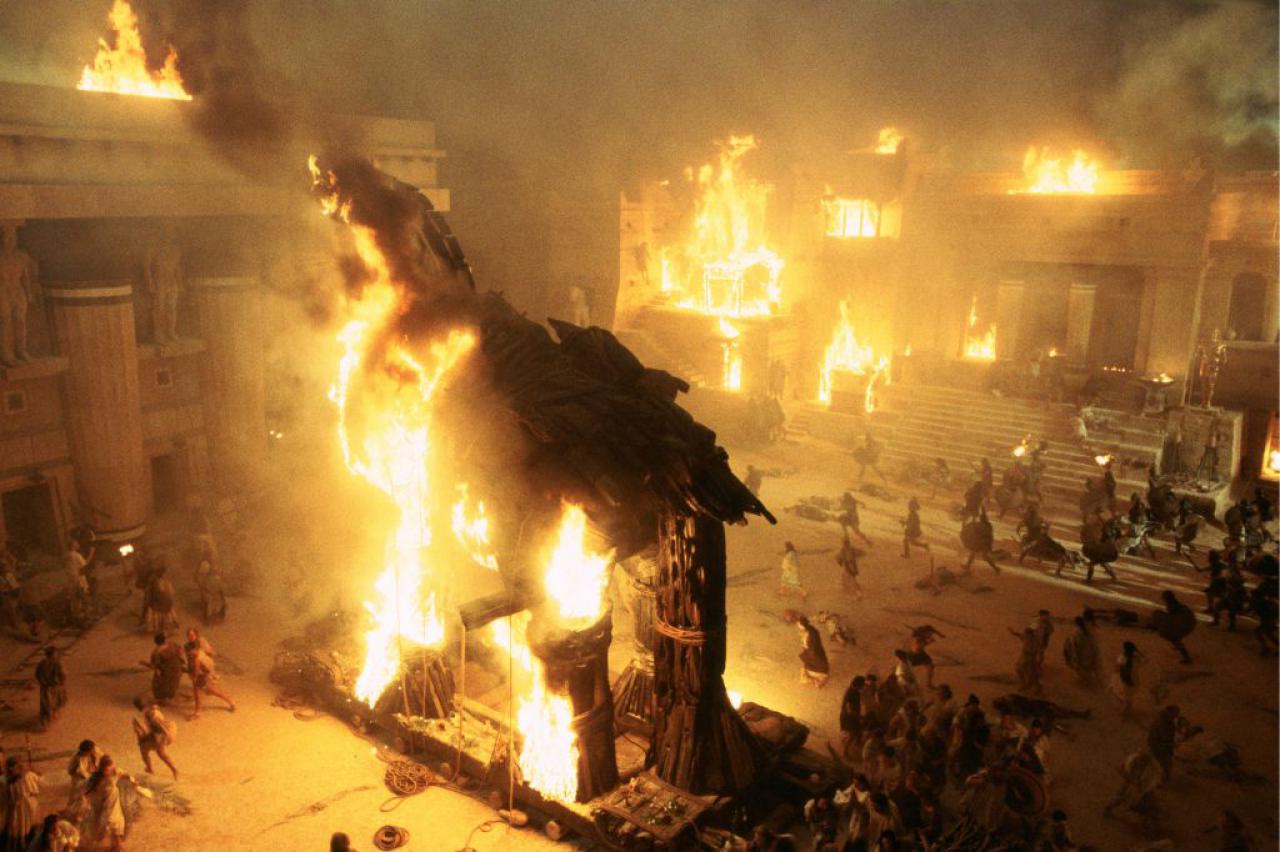 [25/09/2007] Das Ende ist bekannt: Troja brennt.