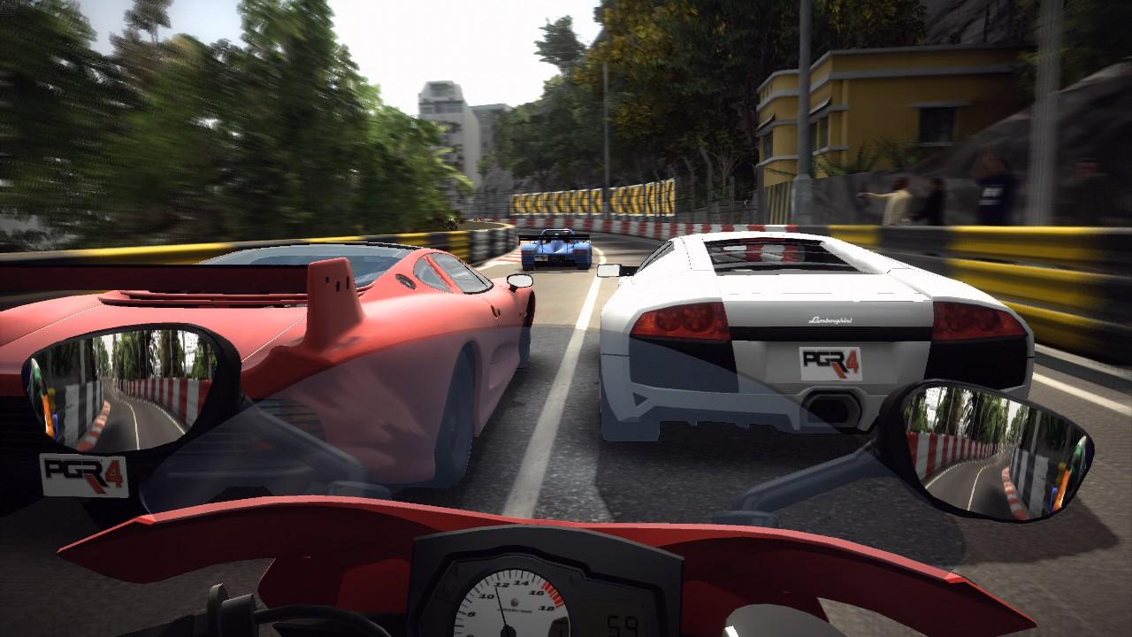 [02/10/2007] Project Gotham Racing 4 (Xbox 360) - Eines der besten Rennspiele für Xbox 360! Nur wer während eines Rennens Kudos-Punkte sammelt, die Zuschauer begeistert und mit Tempo sowie Stil fährt, hat in PGR4 die Chance auf einen Spitzenplatz. Enthalten sind mehr als 130 Fahrzeuge und Motorräder, 200 Strecken in zehn Metropolen und ein packender Karriere-Modus.