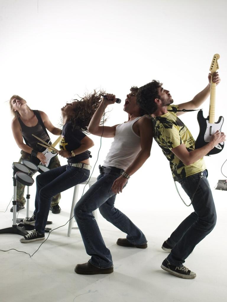 [08/04/2008] Werbung für Rockband: Musik als interaktives Medium.