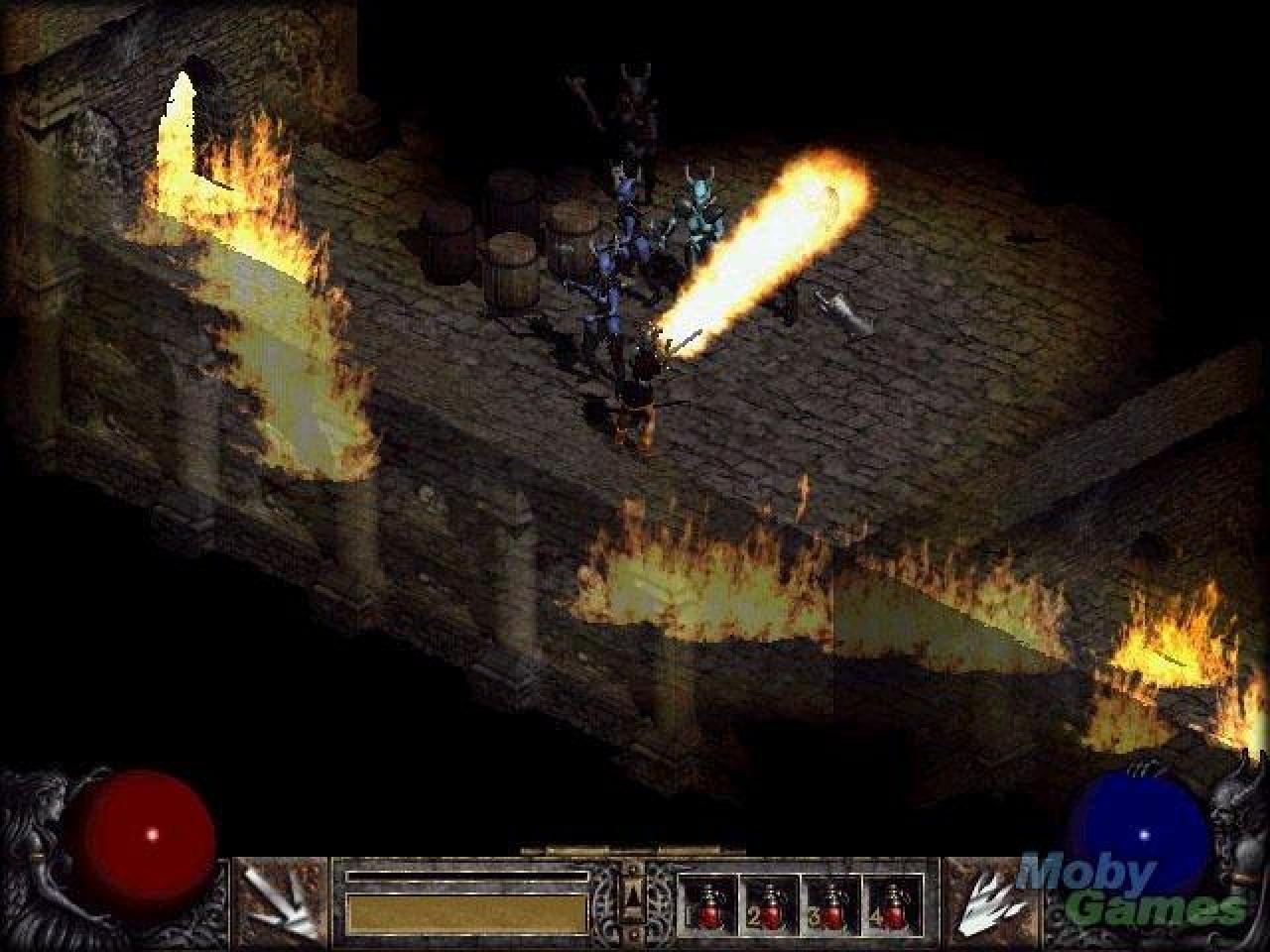 [12/05/2008] Jetzt wird es heiß: Die Zauberin röstet mit dem Inferno-Zauber zwei gefallene Jägerinnen. 