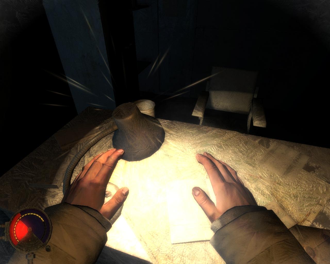 [30/03/2009] Wärmequellen wie diese Schreibtischlampe dienen im Spiel dazu, ihre Körpertemperatur zu erhöhen und damit Ihre maximal verfügbare Lebensenergie.