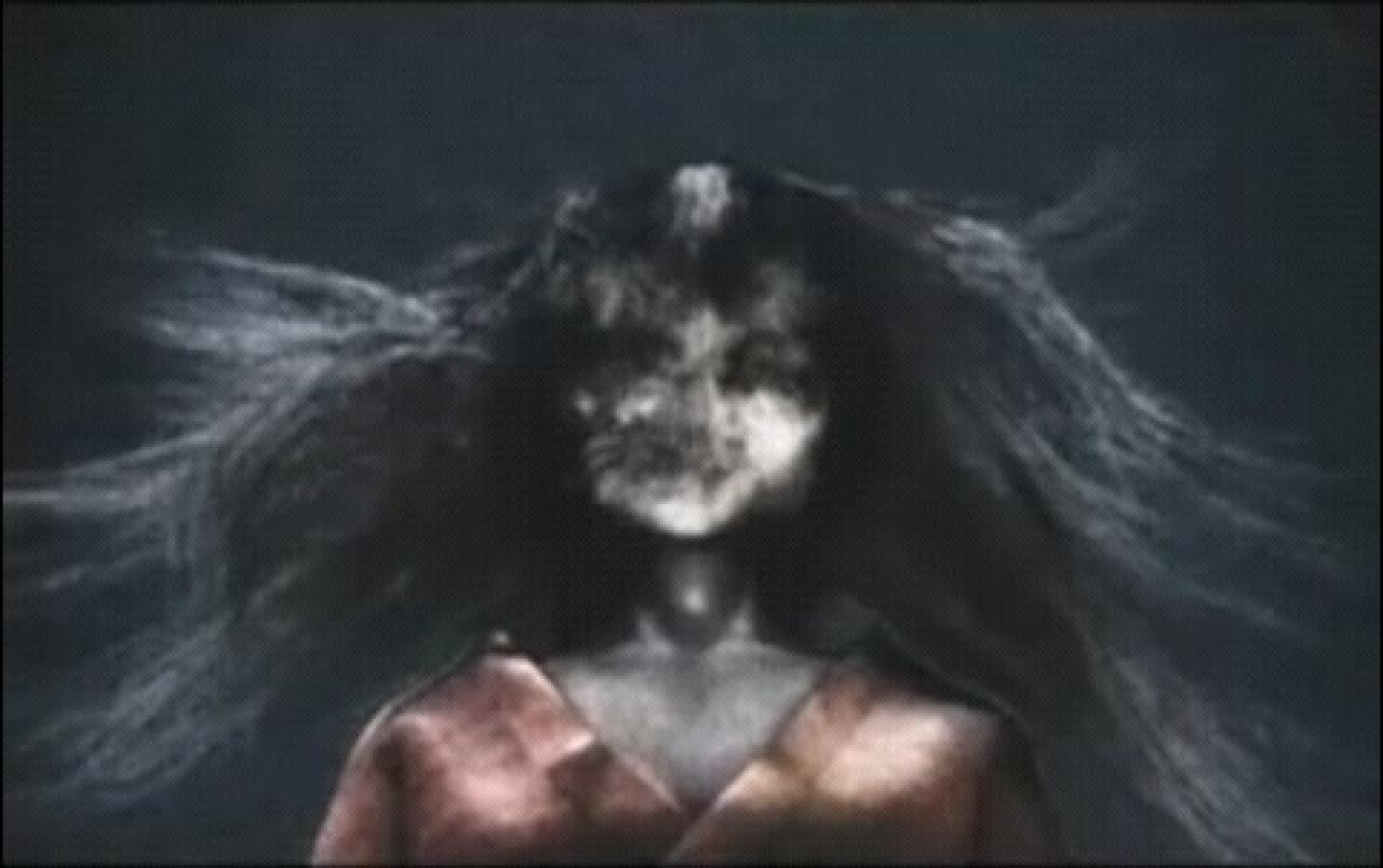[08/04/2009] Project Zero: Geister - Bei kleinen schwarzhaarigen Mädchen stellen sich euch die Nackenhaare auf? Dann solltet ihr diese Zombie-Version der 